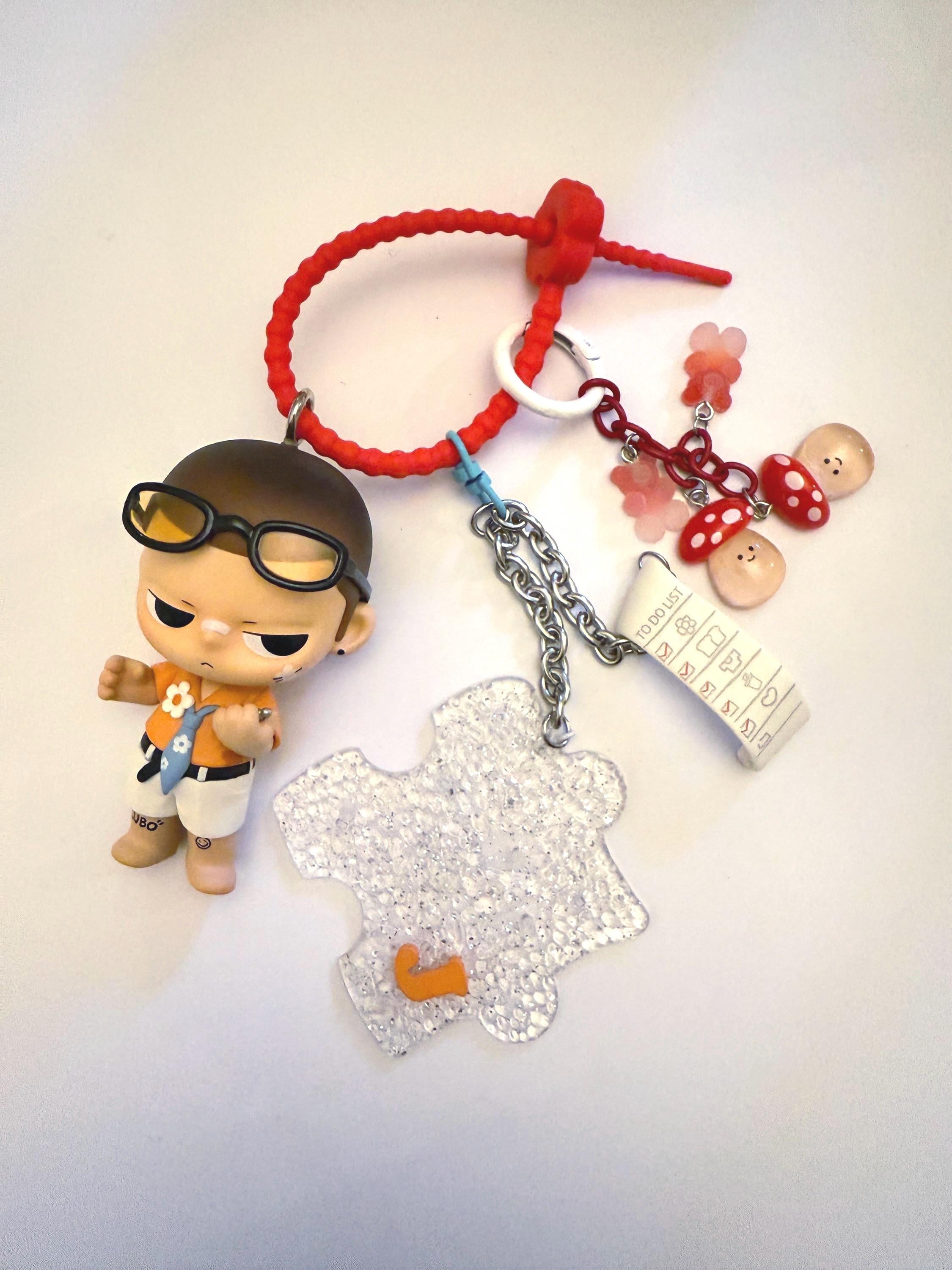 Pop mart crybaby - Etsy 日本