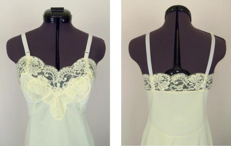 Vintage 60/'s Full Slip Pastel Yellow with Scalloped Lace Trim Size 32 Short