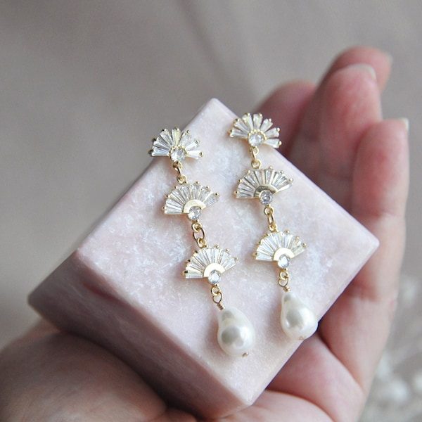 Art Deco Fan Earrings, Pearl Earrings, Long Drop Earrings, June Birthstone, Bridesmaids Earrings, Boho Wedding,Bridal Jewelry,Silver or Gold