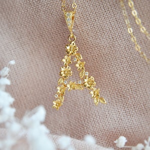 Collar con inicial de la A a la Z, joyería personalizada, collar de flores, regalo para ella, collar con letras, regalo para mamá, regalo para mejor amiga, regalo de cumpleaños