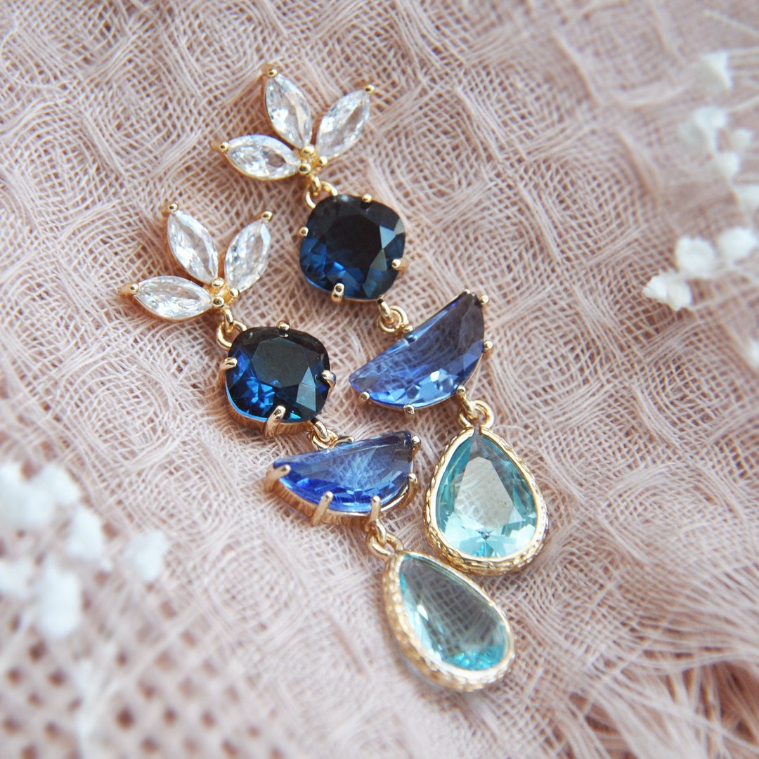 Blue Flora Leaf Dangler Earrings main image 1
