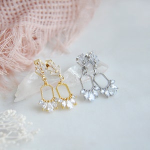 Silver or Gold Art Deco Earrings, Vintage Style Wedding, Fan Earrings, Geometric Earrings, Short Earrings, Bridesmaids Gift, Bridal Jewelry