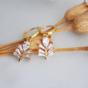 Leaf Earrings, Gold Hoop Earrings, Botanical Earrings, Woodland Wedding, Boho Bridal Earrings, Rustic Wedding, Pampas Wedding, Bridesmaids image 9