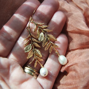 Pearl Earrings, Leaf Earrings, Boho Bridal Earrings, Long Drop Earrings, Statement Earrings, Woodland, Rustic Wedding, Bridesmaids Earrings image 4
