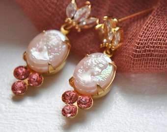 Boucles d'oreilles camée roses, Boucles d'oreilles florales, Boucles d'oreilles fantaisistes, Boucles d'oreilles romantiques, Boucles d'oreilles ovales, Boucles d'oreilles vintage, Style victorien, Cadeau pour maman