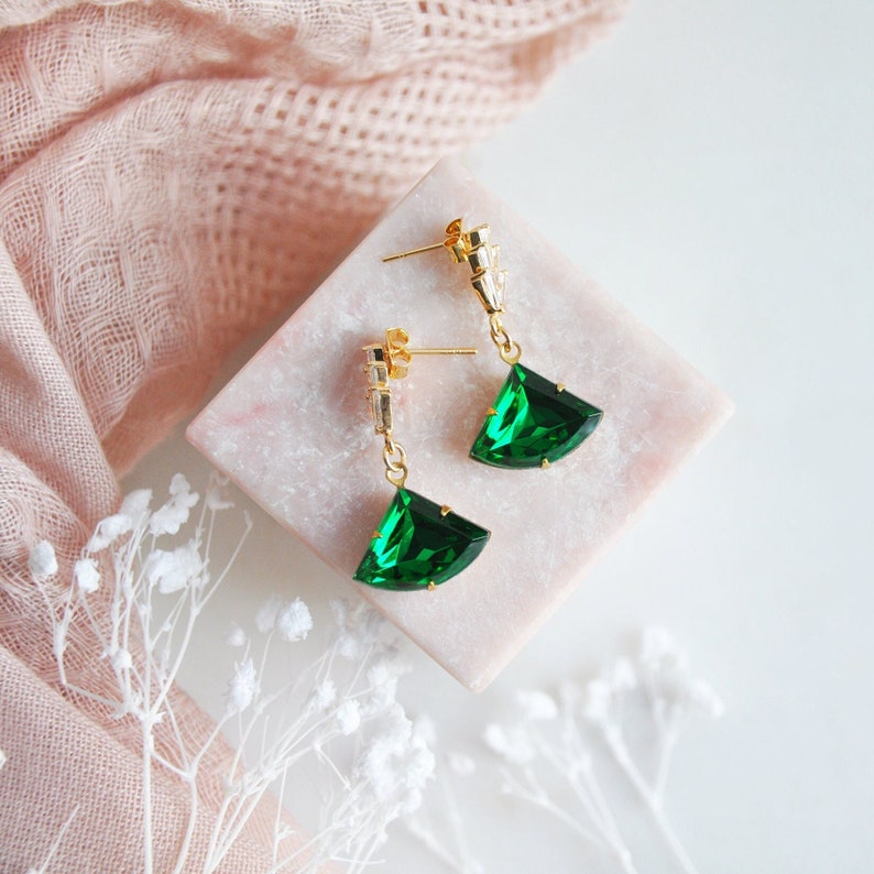 Emerald Green Art Deco Earrings, Fan Earrings, Vintage Bridal Earrings, Bridesmaids Earrings, May Birthstone, Birthday Gift, Montana Blue Green