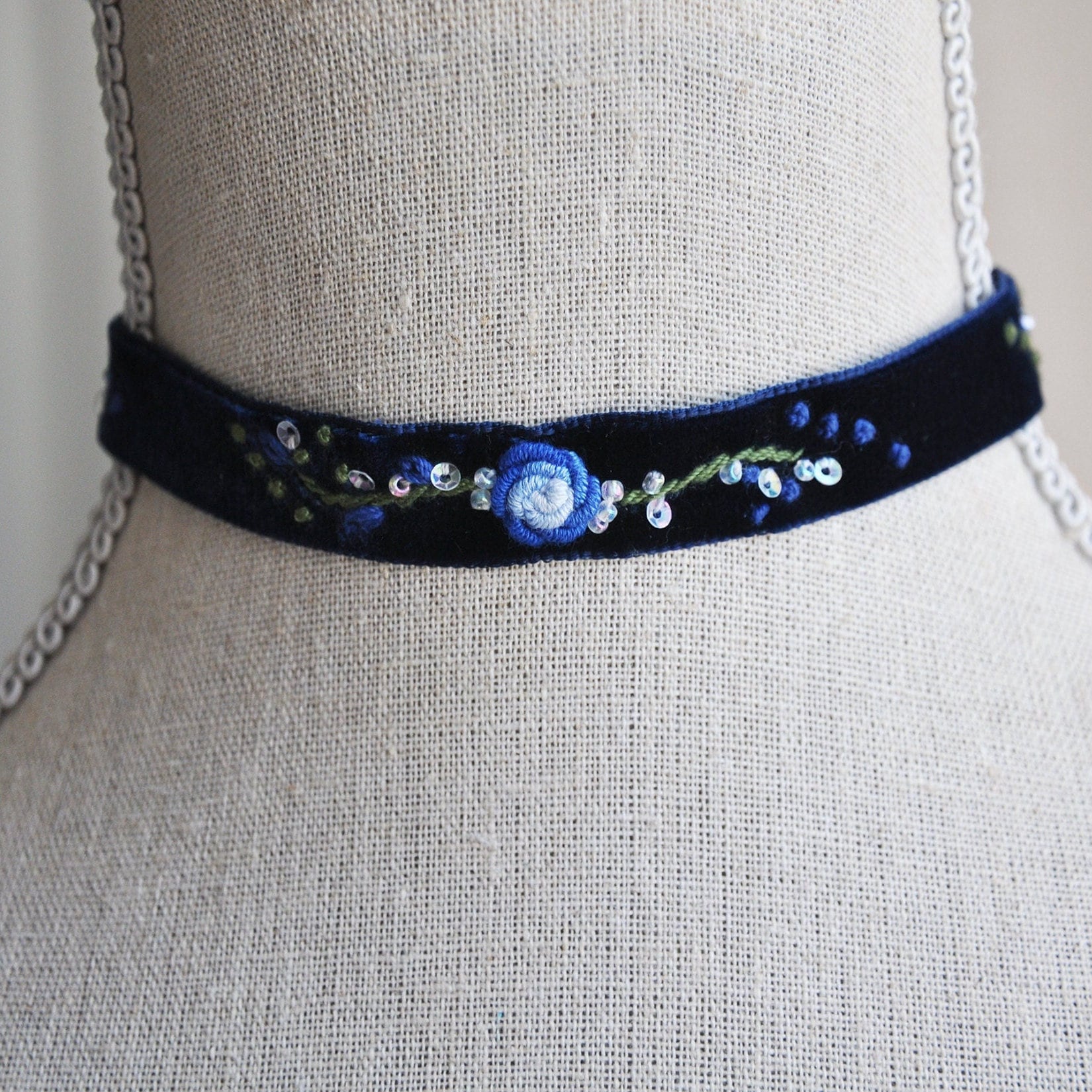 Navy and Pink Vintage Flower Choker, Flower Necklace, Ribbon