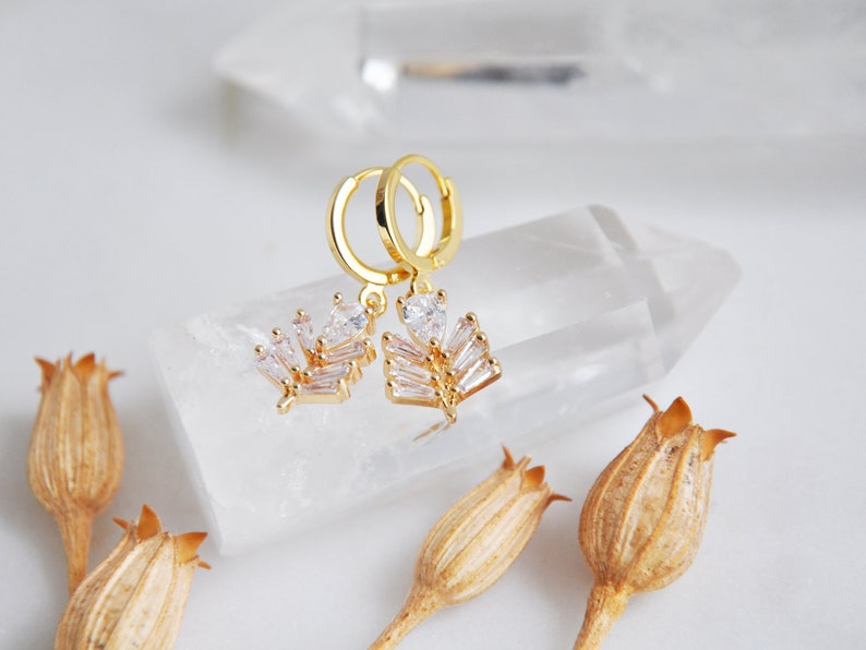 Leaf Earrings, Gold Hoop Earrings, Botanical Earrings, Woodland Wedding, Boho Bridal Earrings, Rustic Wedding, Pampas Wedding, Bridesmaids image 7