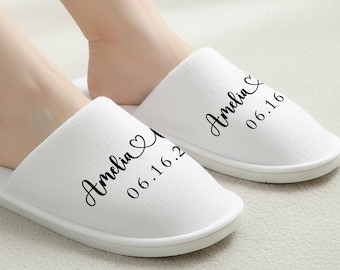 Wedding Design Gift Slippers/Personalized Initial Design Slippers/Breathable Couple Gift Slippers/Custom Name Date Soft Slippers/Anniversary