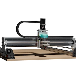 Può includere: Una macchina CNC con una base marrone chiaro e un telaio argentato e nero. La macchina ha un design a portale con un portacavi nero e un motore in alto. La macchina è progettata per il taglio e l'incisione di precisione.