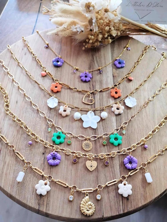 Handmade stainless steel flower necklace – Women's gold costume jewelry – Unique model – Original gift – Colorful polymer clay necklace