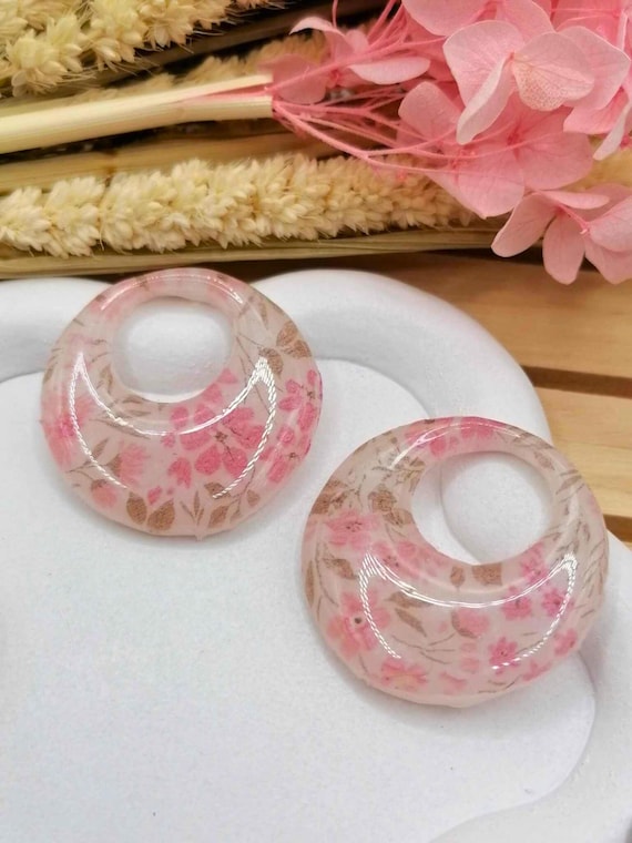 Interchangeable earrings with multicolored pastel flowers – Softness & originality – unique, handmade in an artisanal way – Gift for women