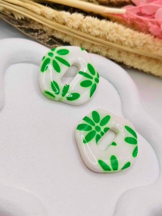 Green floral pattern interchangeable earrings, modern style - unique handmade in an artisanal way - Gift for women