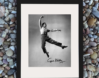Gene Kelly Autograph Signed REPRINT Hollywood Legend & Dance Icon 8x10 Poster Print