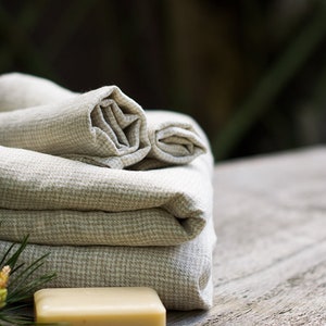 Natural linen towel Large throw towel plaid bath towels Bath Sheets Pre washed throw Sauna towel Beach Sheet Gift linen towel Flat sheet image 1