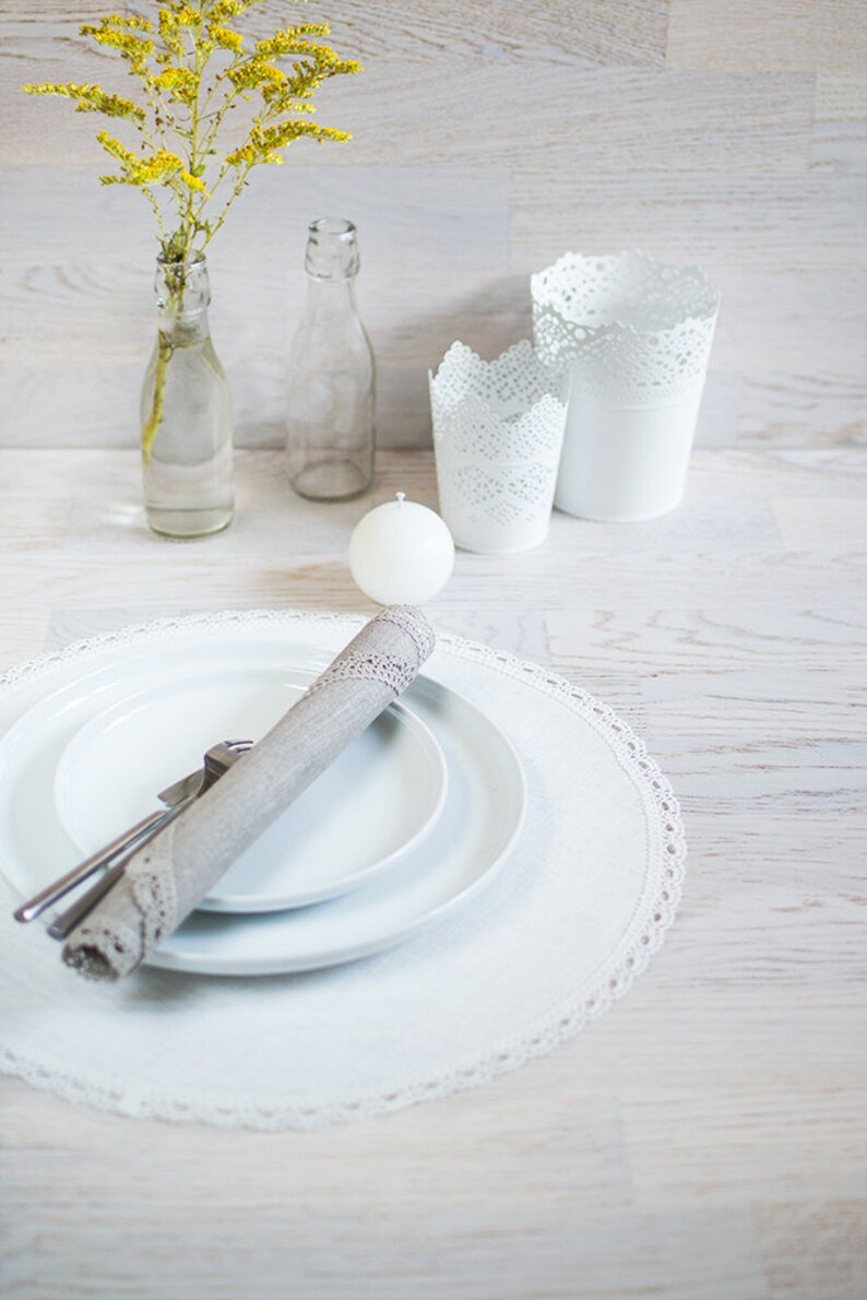 White Linen Placemats Wedding Dinner Placemats Round Placemats Etsy