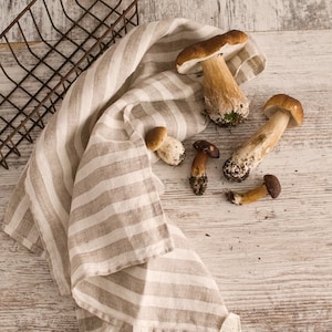 Striped linen face towels Hand towels Guest natural pre washed towels Set of rustic tea towels New home present unpaper nordic towels