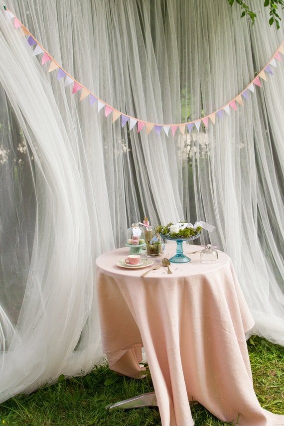 Acquista Runner da tavolo in pizzo bianco, tovaglia floreale, moderno,  matrimonio, baby shower, decorazione per la tavola