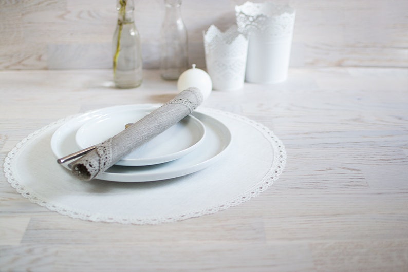 White Linen Placemats Wedding Dinner Placemats Round Placemats Etsy