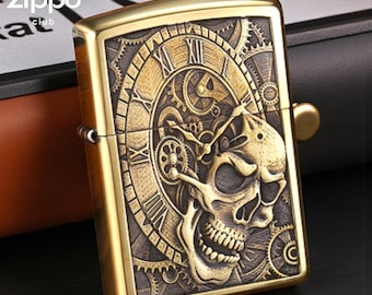 Encendedor de calavera con forma de bala: diseño gótico dorado antiguo, encendedor de bolsillo metálico recargable y resistente al viento, un regalo de arte oscuro para él.