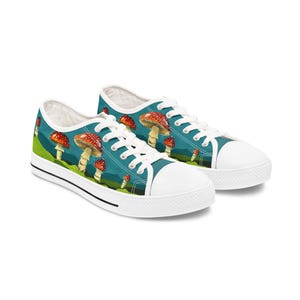 Baskets art champignon, chaussures femme, baskets basses, chaussures tout-aller, mode féminine, cadeau unique pour elle, chaussures élégantes