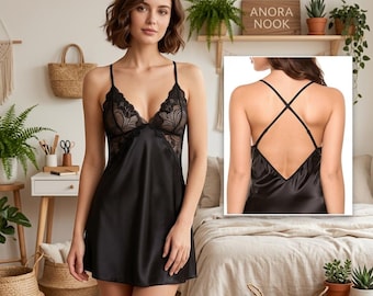 Elegancka satynowa i koronkowa halka – jedwabna koszula nocna z krzyżującymi się plecami | Bielizna nocna