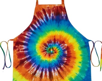 Tie dyed adjustable apron, double pockets. For the kitchen, garden, bar, craft projects. Adult size with ties. Great gift idea.