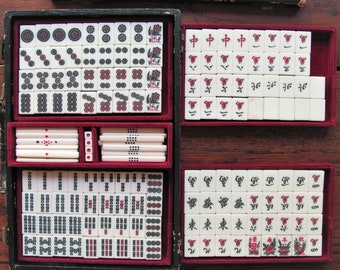 Vintage MahJong Game Mah Jong Tiles Dice Betting Sticks Mah Jongg Travel Set Case Game Pieces Bamboo Counting Sticks Jewelry Art Supplies