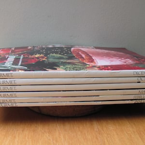 6 Gourmet Magazines 1992 Recettes Menus Brunch Dîner Vin Paris Québec Hong Kong Lasagne Saumon Jeux olympiques Haricots rôtis Art du voyage Absolut