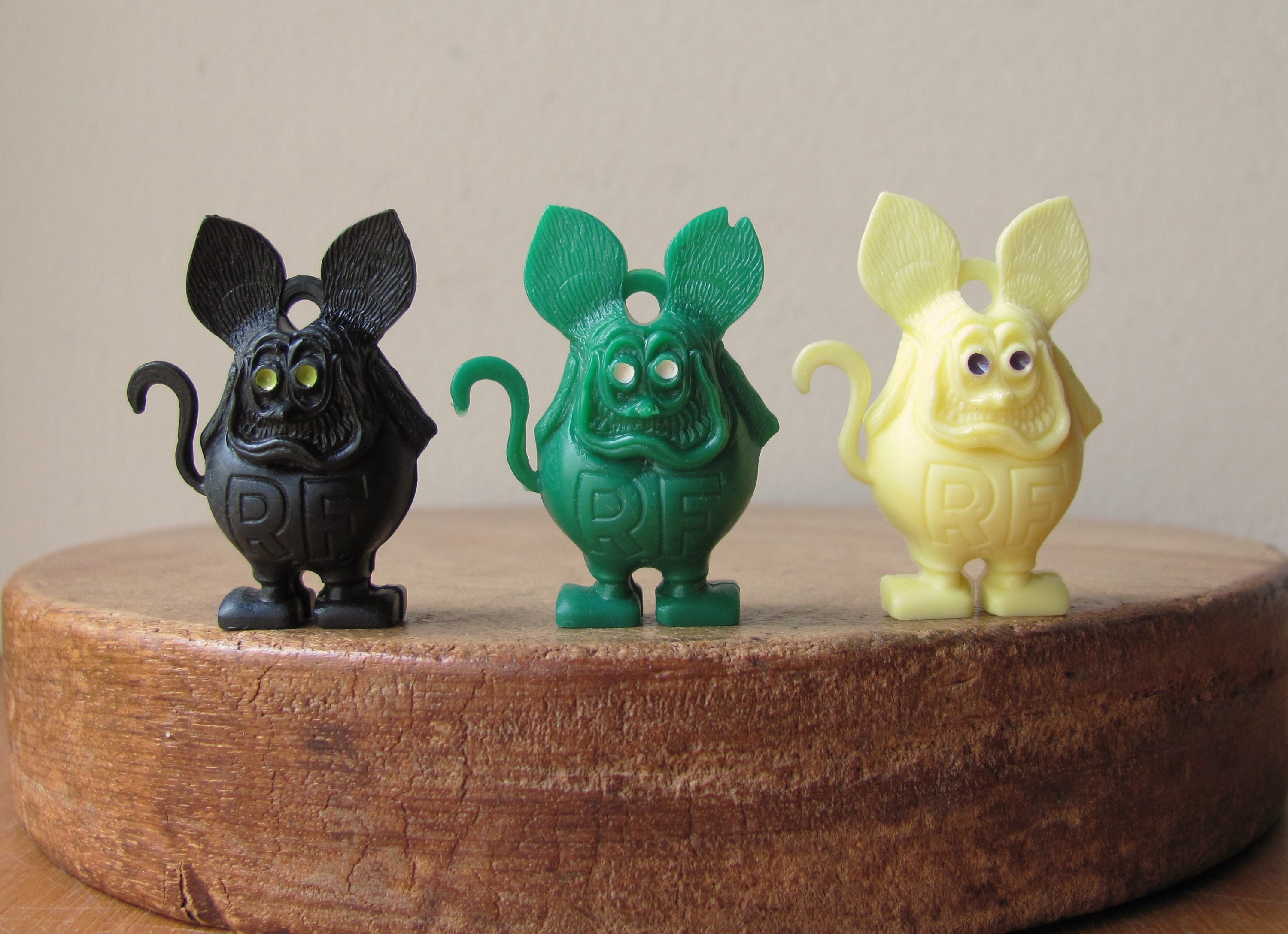 3 Rat Fink Toy Charms Yellow Green Black Painted Eyes Prizes Miniature Rat Cracker Jack Gum Ball Top Hole Collectible Key Chains Jewelry - Etsy 3 Rat Fink Toy Charms Yellow Green Black Painted Eyes Prizes Miniature Rat Cracker Jack Gum Ball Top Hole Collectible Key Chains Jewelry - Etsy