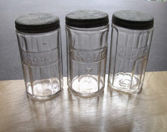 3 Spice Jars Hoosier Soda Salt Pepper Glass Paneled Metal Lid Canister Kitchen Rack Storage Vintage Glassware Container Pantry Shelf Decor 3