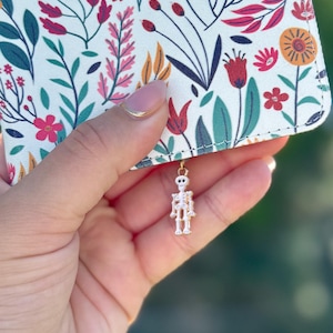 Halloween Kindle Dust Plug Charms | USB-C Charms | Fun Tech Gift | Unique Gifts For Readers