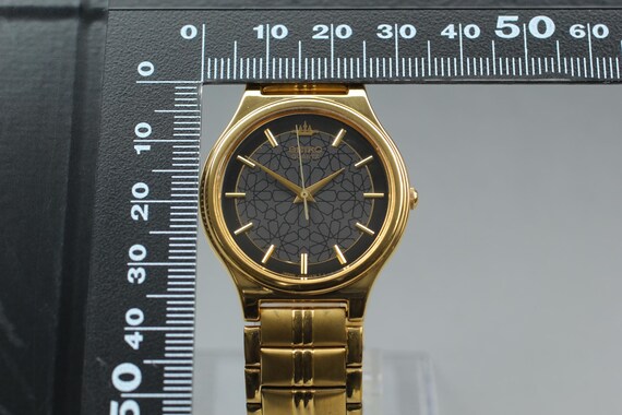 Vintage 1982 Exc+5* SEIKO Galaxy V701-1P70 Black 32mm Quartz Men's