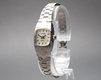 Vintage RADO 17 Jewels Manual Wind Ladies Watch New Band 