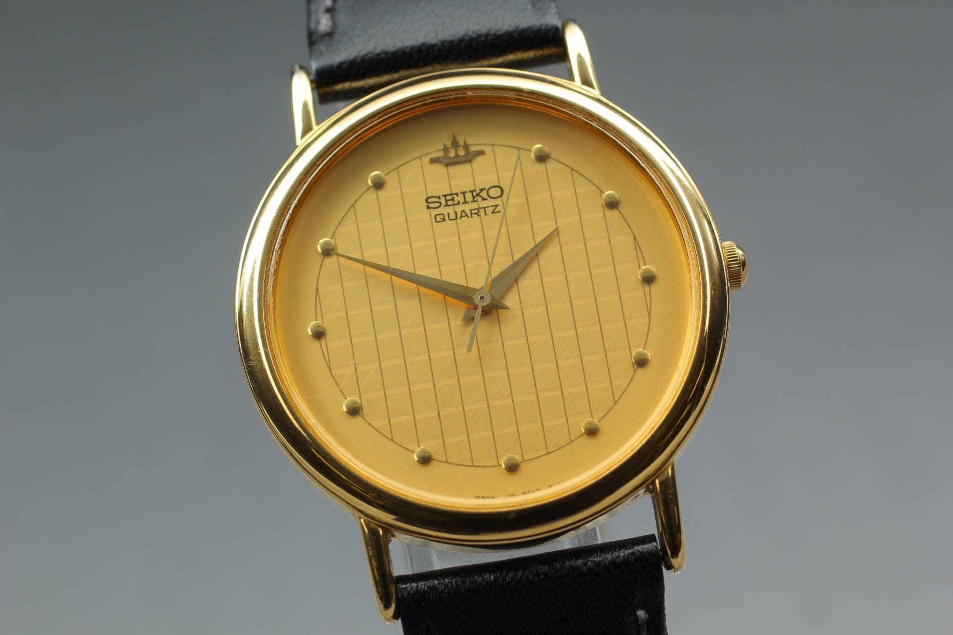 SEIKO 腕時計 18KT bezel Vintage 1992 Exc+5* Seiko Galaxy 7N01-8A10 Gold 34mm Quartz