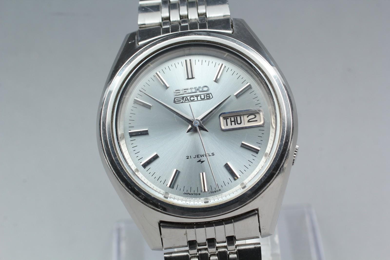Seiko 7019 - Etsy