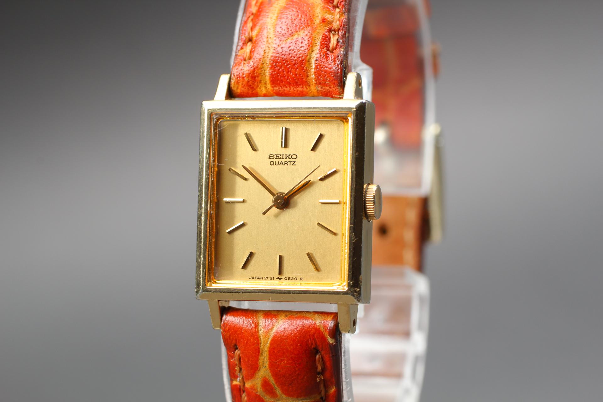 Vintage 1984 Exc+5* Seiko Chariot 2C21-5190 Tank Gold 17mm Quartz