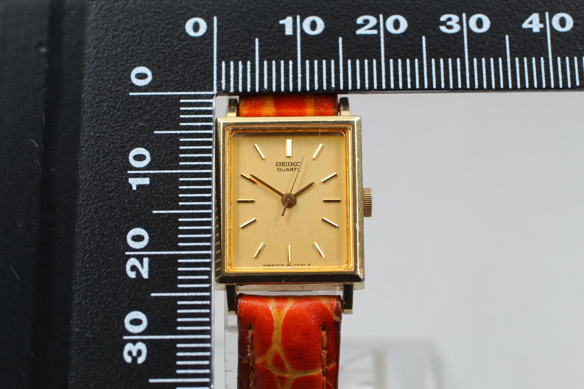 Vintage 1984 Exc+5* Seiko Chariot 2C21-5190 Tank Gold 17mm Quartz