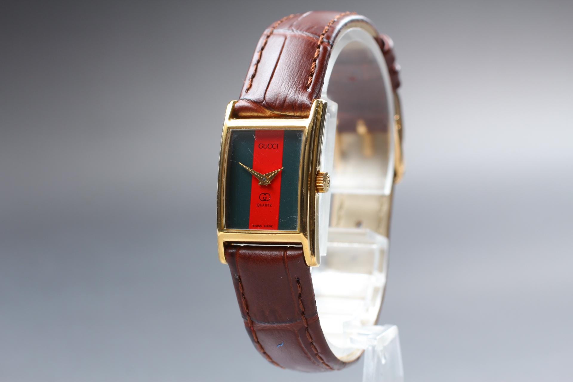 Vintage Exc+5* Gucci 1026L Gold Sherry Line 18mm Quartz Ladies
