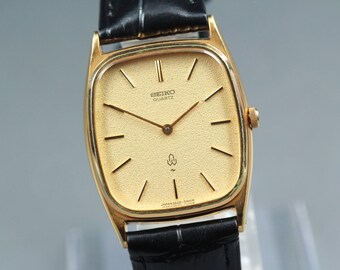 Vintage 1988 [Near MINT] Seiko 2620-5050 Gold Dial Tank 28mm Quartz Men's Watch