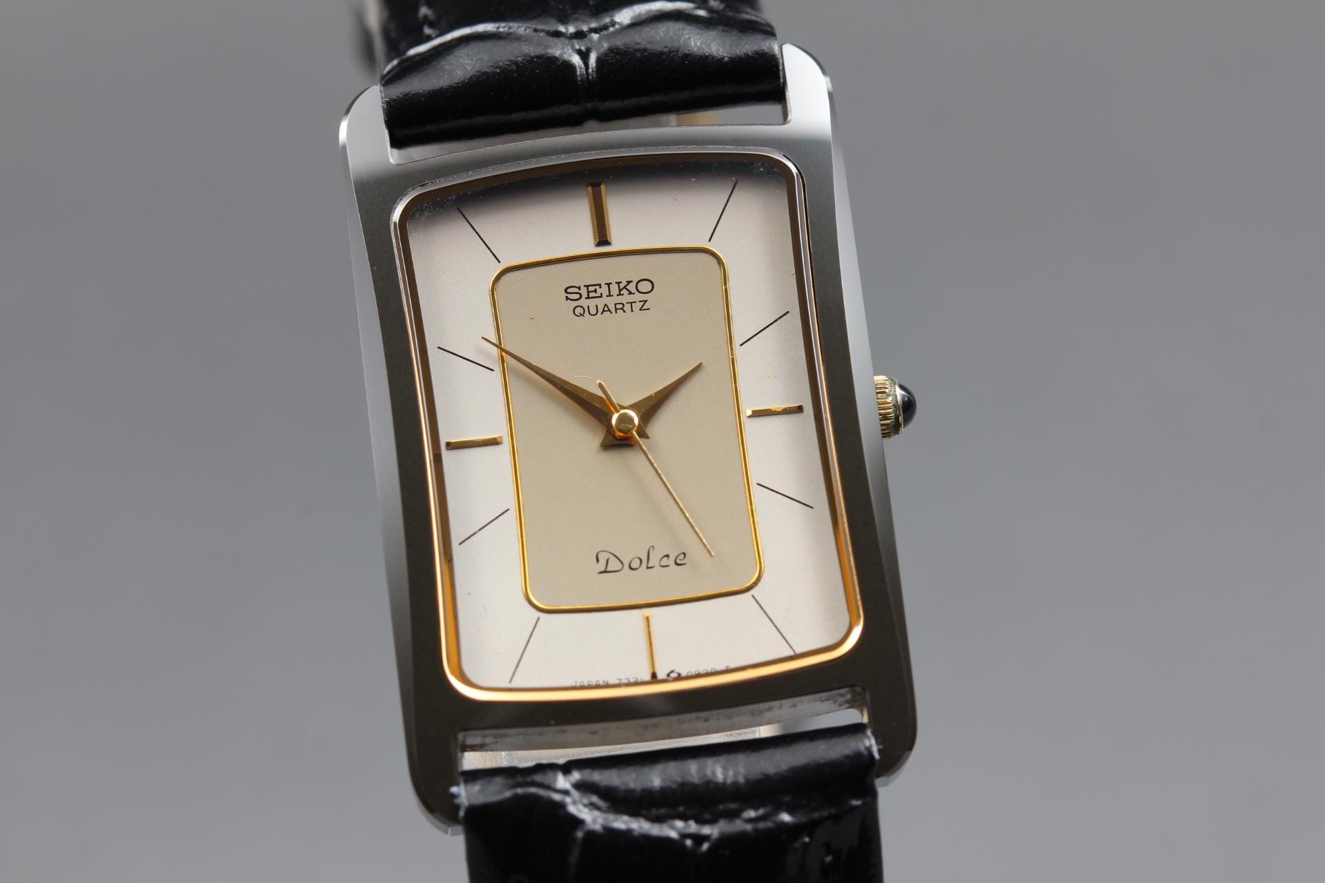 Vtg 1984 Near MINT Seiko Dolce 7321-5490 Silver Gray Tank 23mm Qz