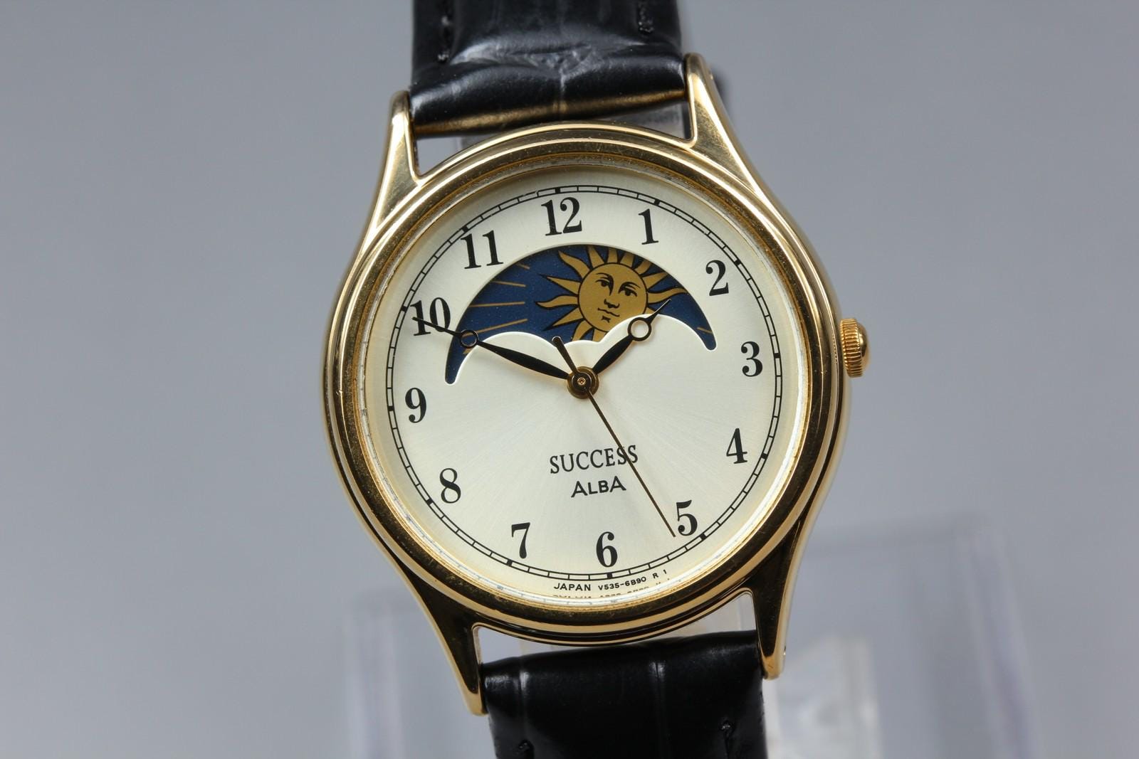Watch 1982 - Etsy 日本