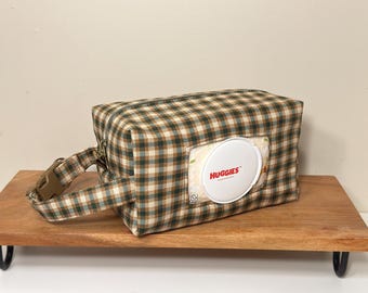 Neutral Plaid Baby Diaper and Wipes Pouch | Bag