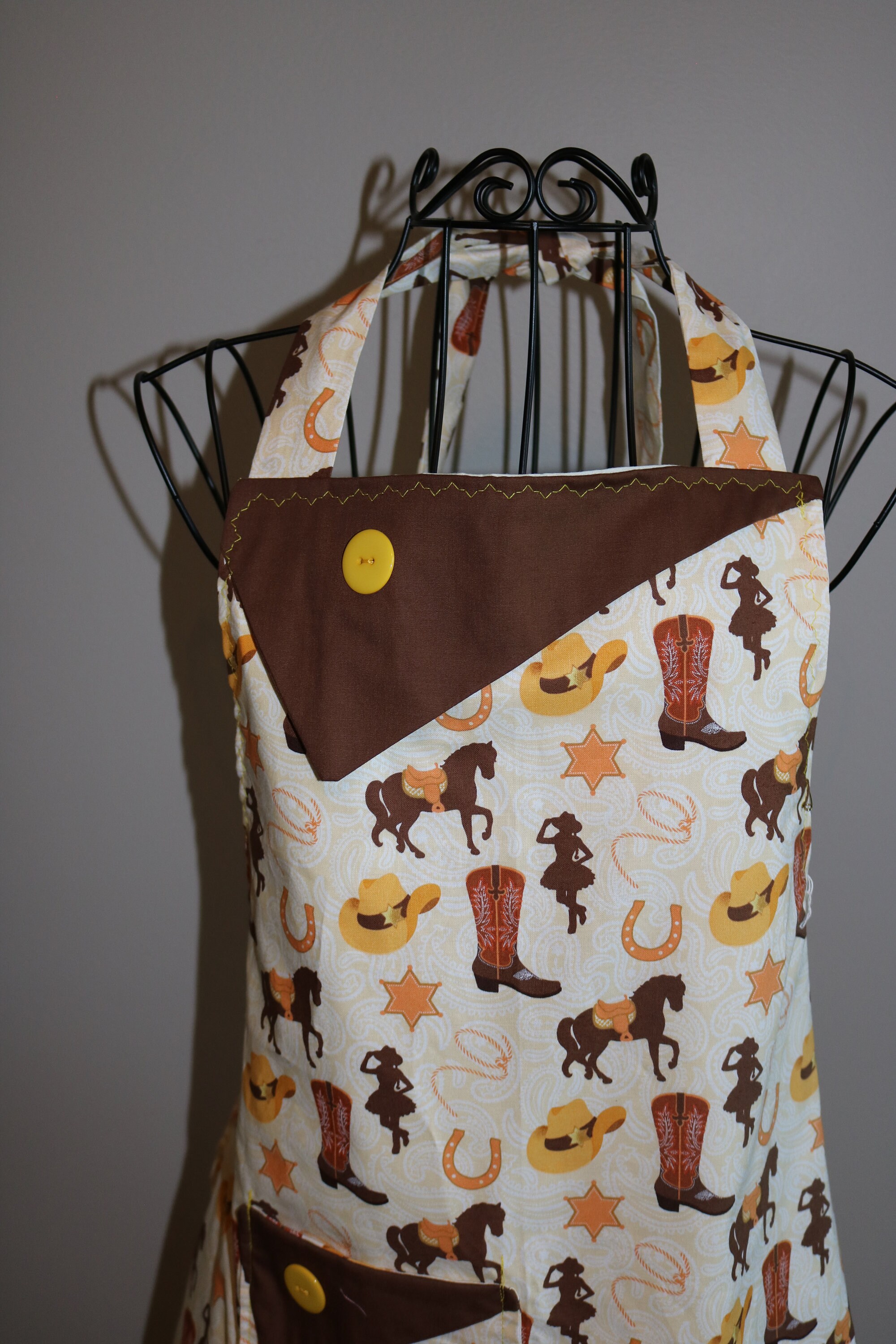 Cowgirl - Women's Apron - pocket -ruffle - horses - ropes - boots