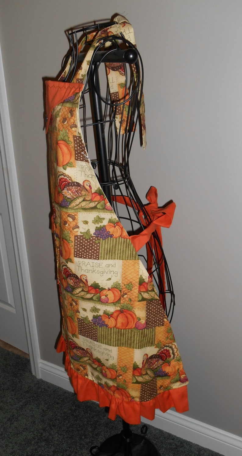 ruffle polka dots Praise Thanksgiving pocket pumpkins gourds Women/'s Apron turkeys