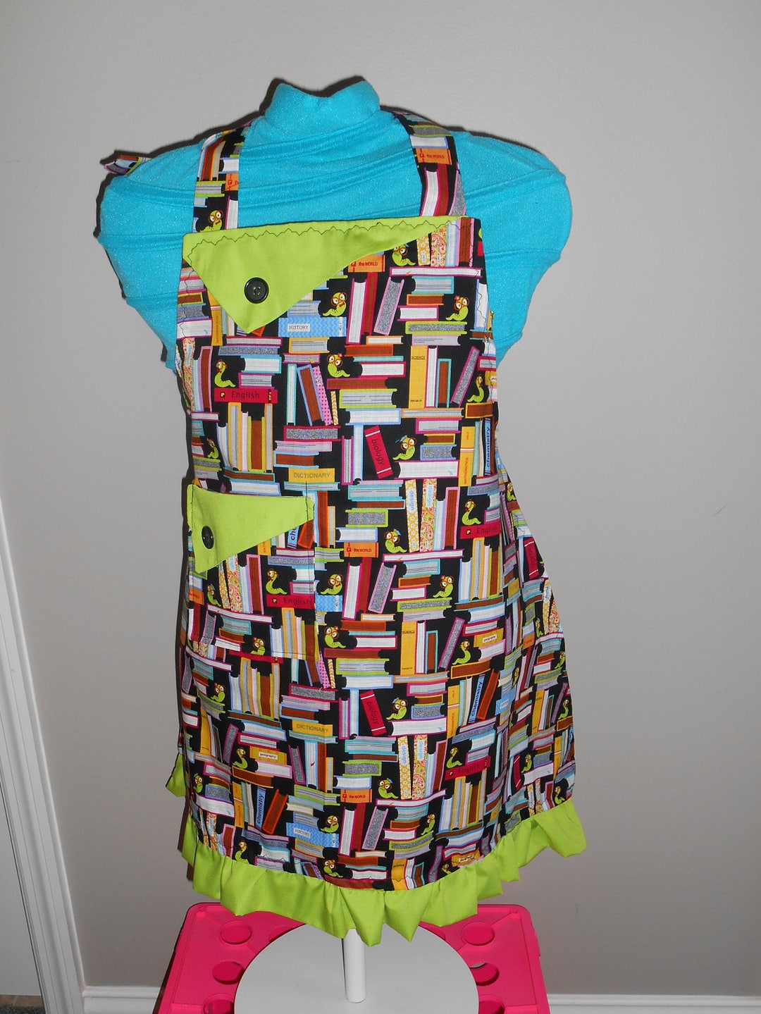 Bookworm - Girl's Apron - Books - Student - Library - Pocket - Ruffle ...