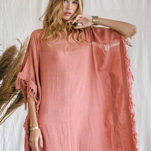 Rosa Gudinna Poncho Klänning ∆ Boho Festivalkläder Sommartunika Strandklänning ∆ Loungeklänning ∆ Hållbar Plus Size Klänning / Rosa bild 9