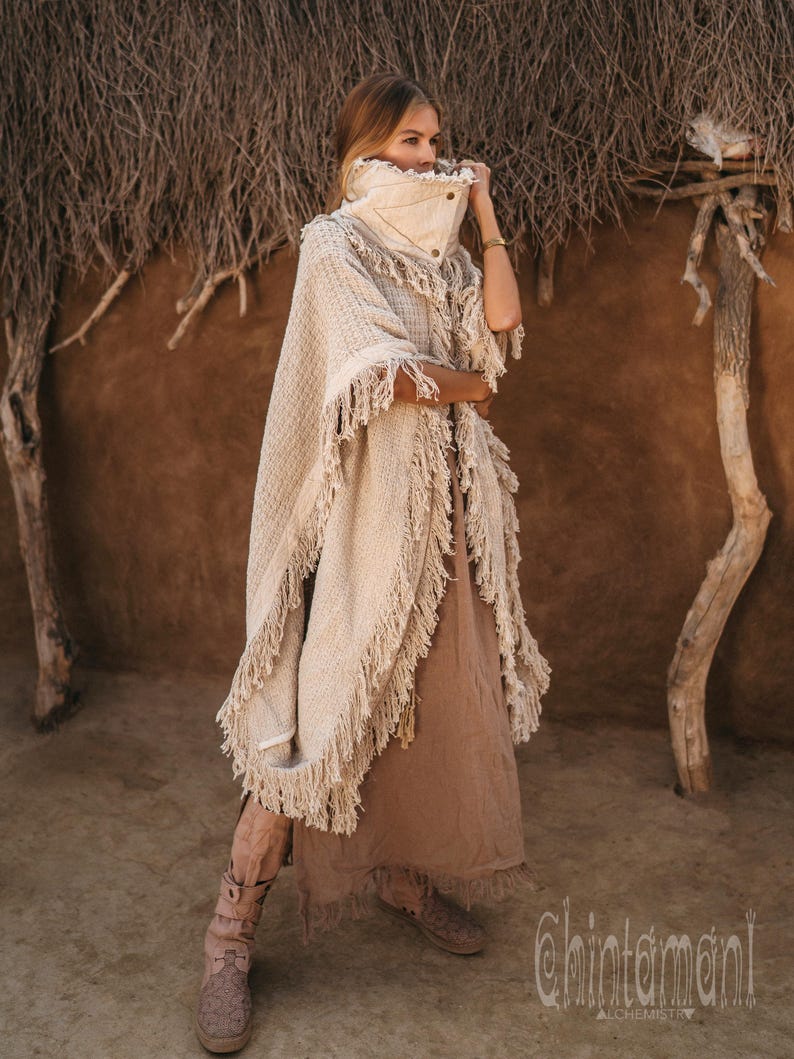 Festivalponcho ∆ Dam Boho Kofta Jacka ∆ Rå Bomull Boho Morgonrock ∆ Vidärmad Överdimensionerad Kimono Omlotttopp ∆ Nomadkläder Outfit bild 3