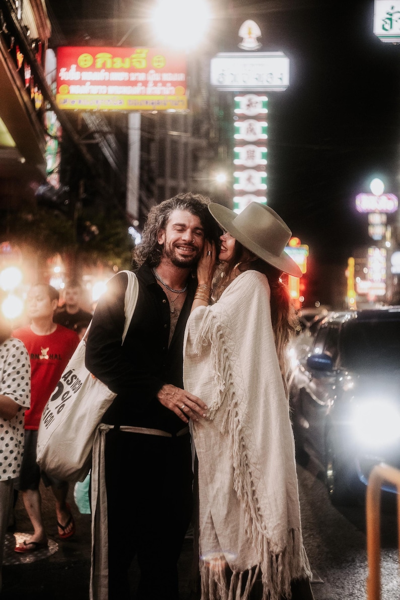 Women Poncho Boho Kimono Robe ∆ Burning Festival Clothes Desert Man Cardigan ∆ Ceremony Bohemian Clothing Blanket Fringe Robe / Off White image 20