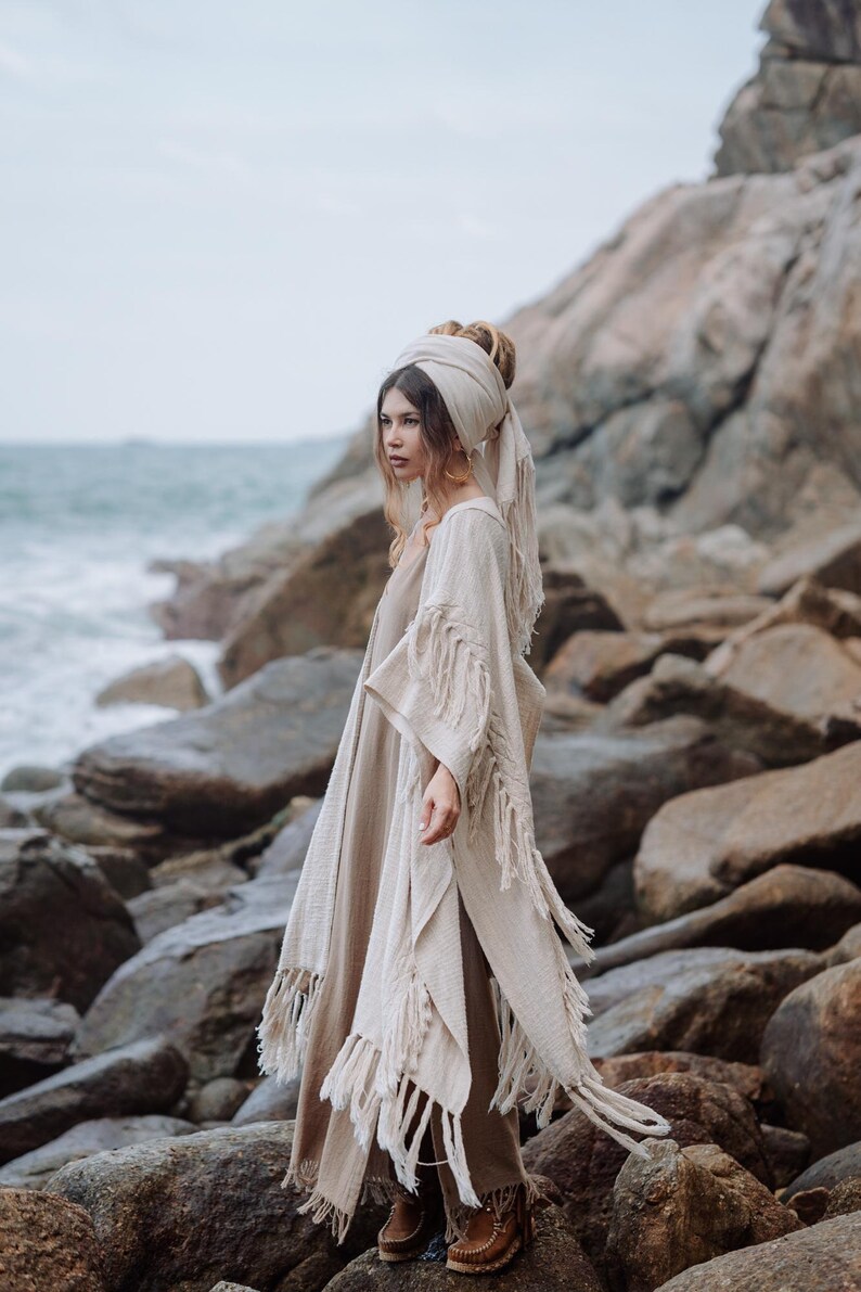 Women Poncho Boho Kimono Robe ∆ Burning Festival Clothes Desert Man Cardigan ∆ Ceremony Bohemian Clothing Blanket Fringe Robe / Off White image 15